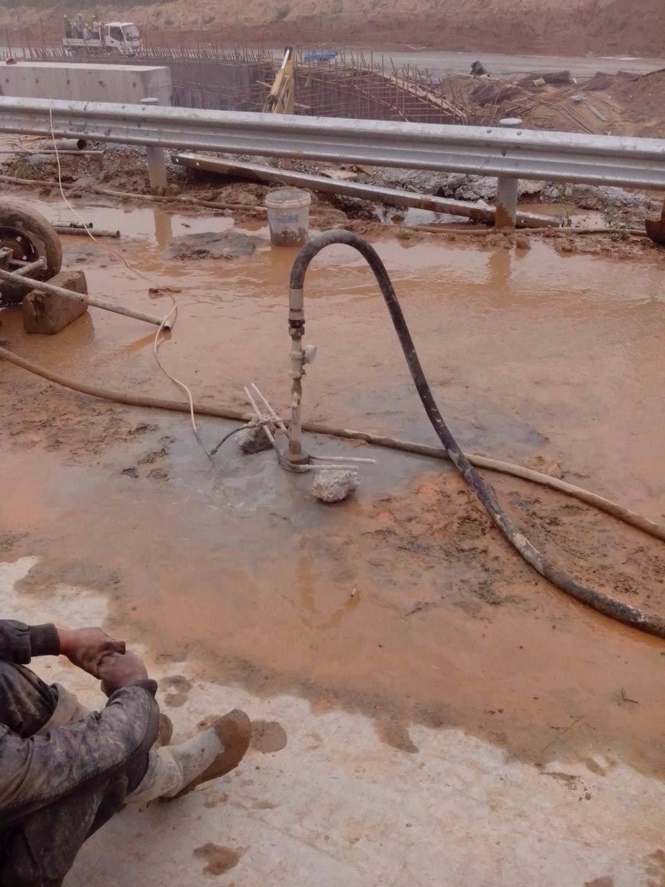 元阳路基压密注浆